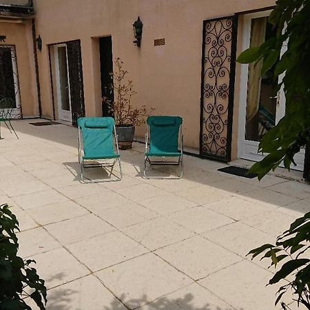 Le Loft Campagnard Apartment Живерни Екстериор снимка