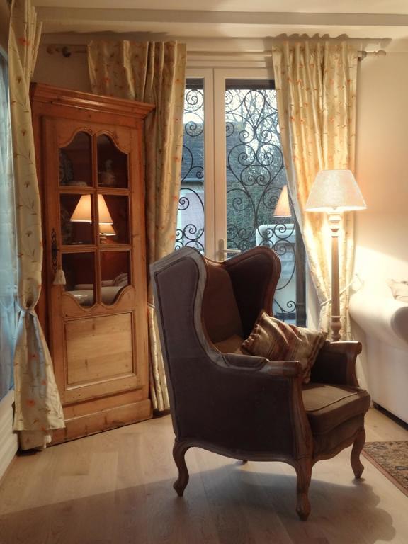 Le Loft Campagnard Apartment Живерни Стая снимка